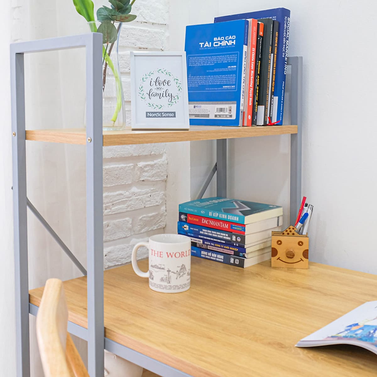 Bàn Làm Việc BEYOURs Neuly Table Gỗ Chân Sắt Phối Kệ Sách Đa Năng