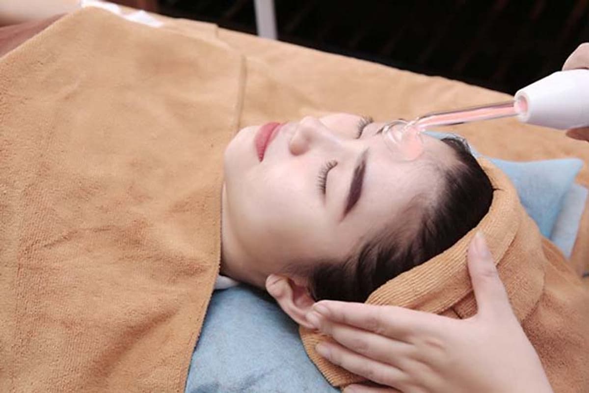 Liệu Trình Trắng Sáng Làn Da Tại Bevita Facial Spa