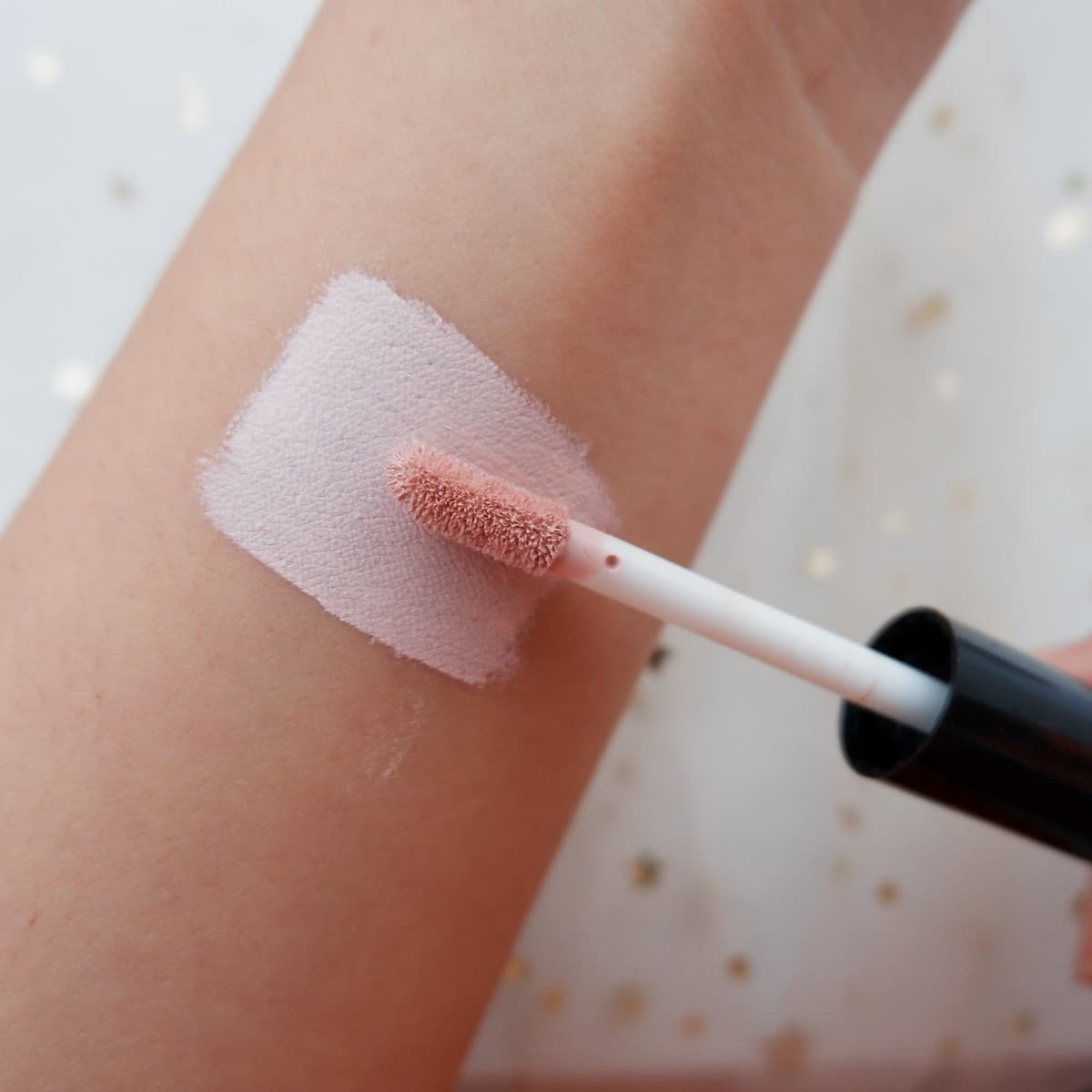 Kem Che Khuyết Điểm The Saem Cover PerfectionTip Concealer (6.5g)