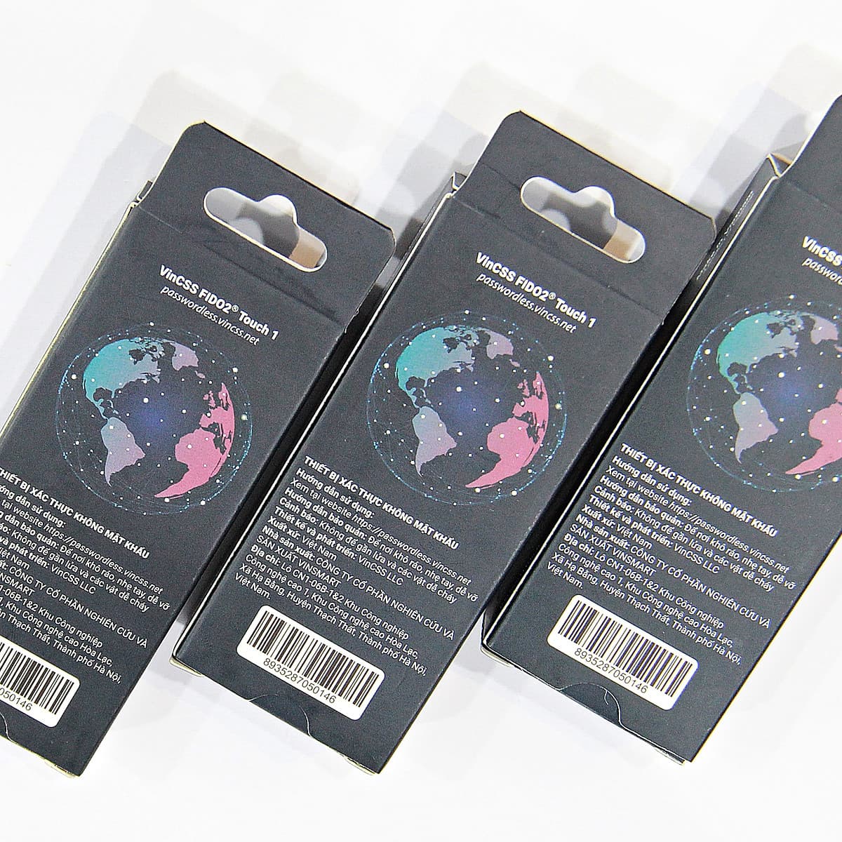 Khóa Xác Thực Mạnh VinCSS FIDO2 Touch 1 (Kết Nối USB Type-A) - Hỗ Trợ Xác Thực An Toàn Không Mật Khẩu, Chuẩn UAF/U2F/FIDO2 - Hàng Chính Hãng 