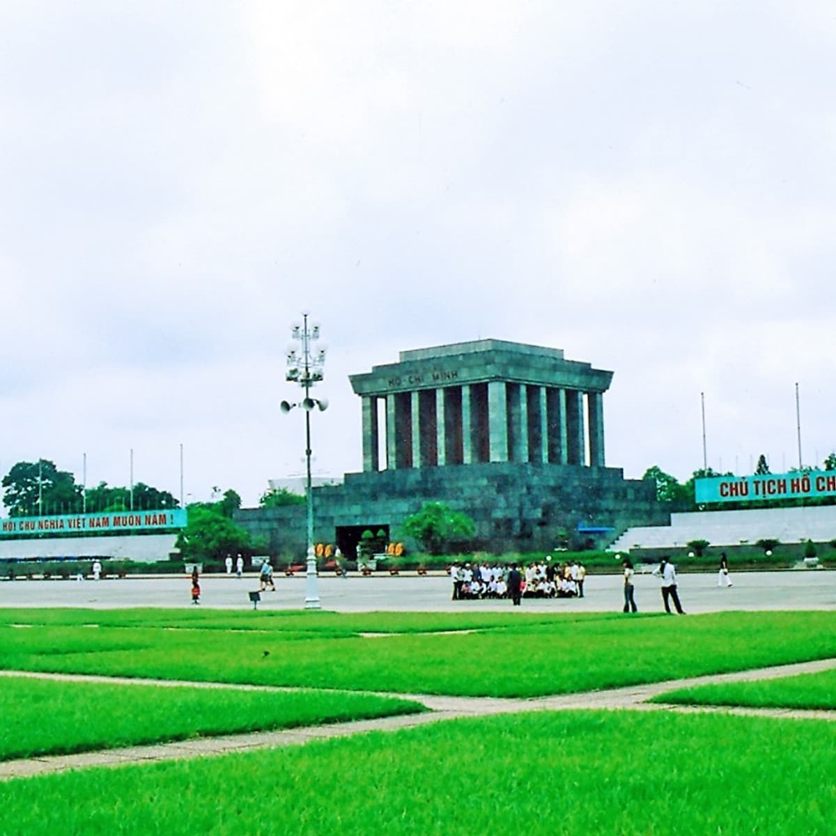 Tour 5N4Đ Hà Nội - Bái Đính - Tràng An - Hạ Long - Yên Tử - Chùa Hương - Show Múa Rối Nước, Khách Sạn 3 Sao, Đón Tiễn Sân Bay Nội Bài, Khởi Hành Thứ 5 Hàng Tuần