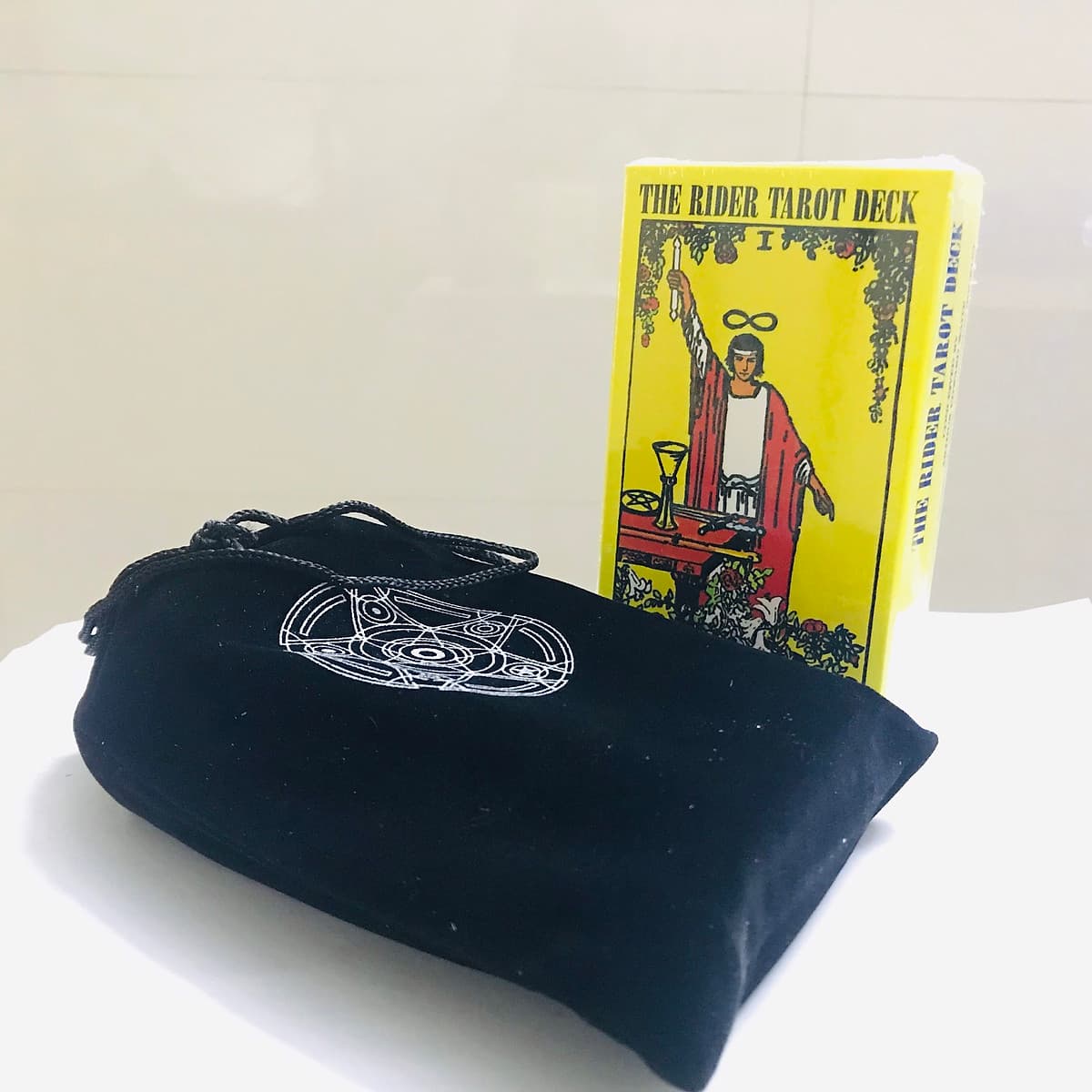 Bài Tarot Kèm Túi Đựng Bài – Bài Bói Tarot Chính Hãng Amalife - The Rider Waite Deck