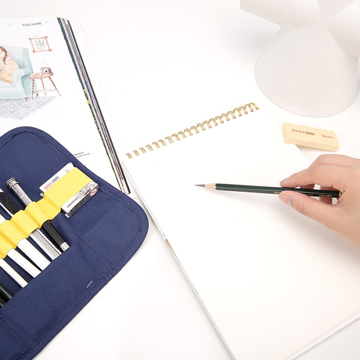 Bộ Dụng Cụ Vẽ Phác Thảo Deli 58125