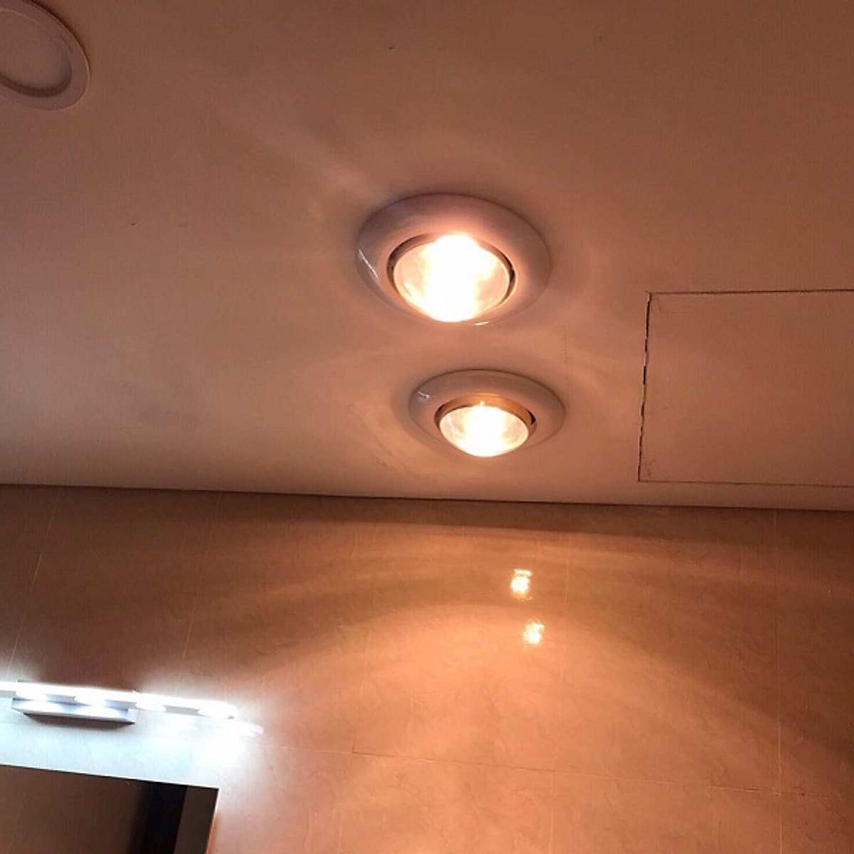 Đèn sưởi âm trần 2 bóng Milor chính hãng