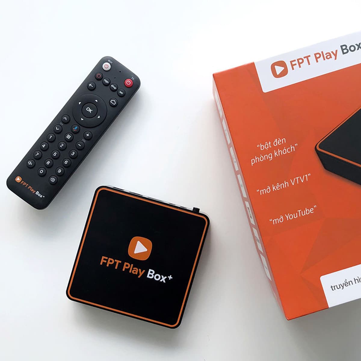 Android Tivi Box FPT Play Box+ 2020 2GB Hệ Điều Hành Android TV 10 Hỗ Trợ 4K Tích Hợp Điều Khiển Bằng Giọng Nói (Model S550) - Hàng Chính Hãng