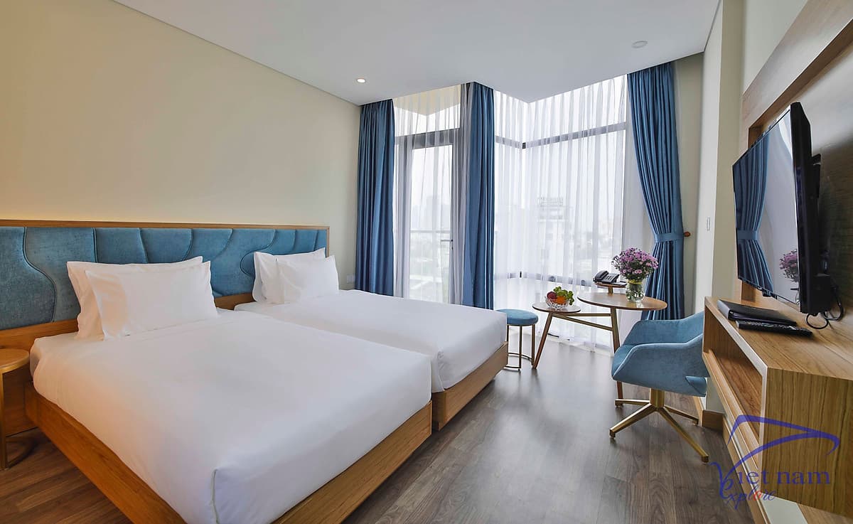 Voucher San Marino Boutique 4 sao Đà Nẵng 2 Ngày 1 Đêm – Miễn phí xe đón sân bay