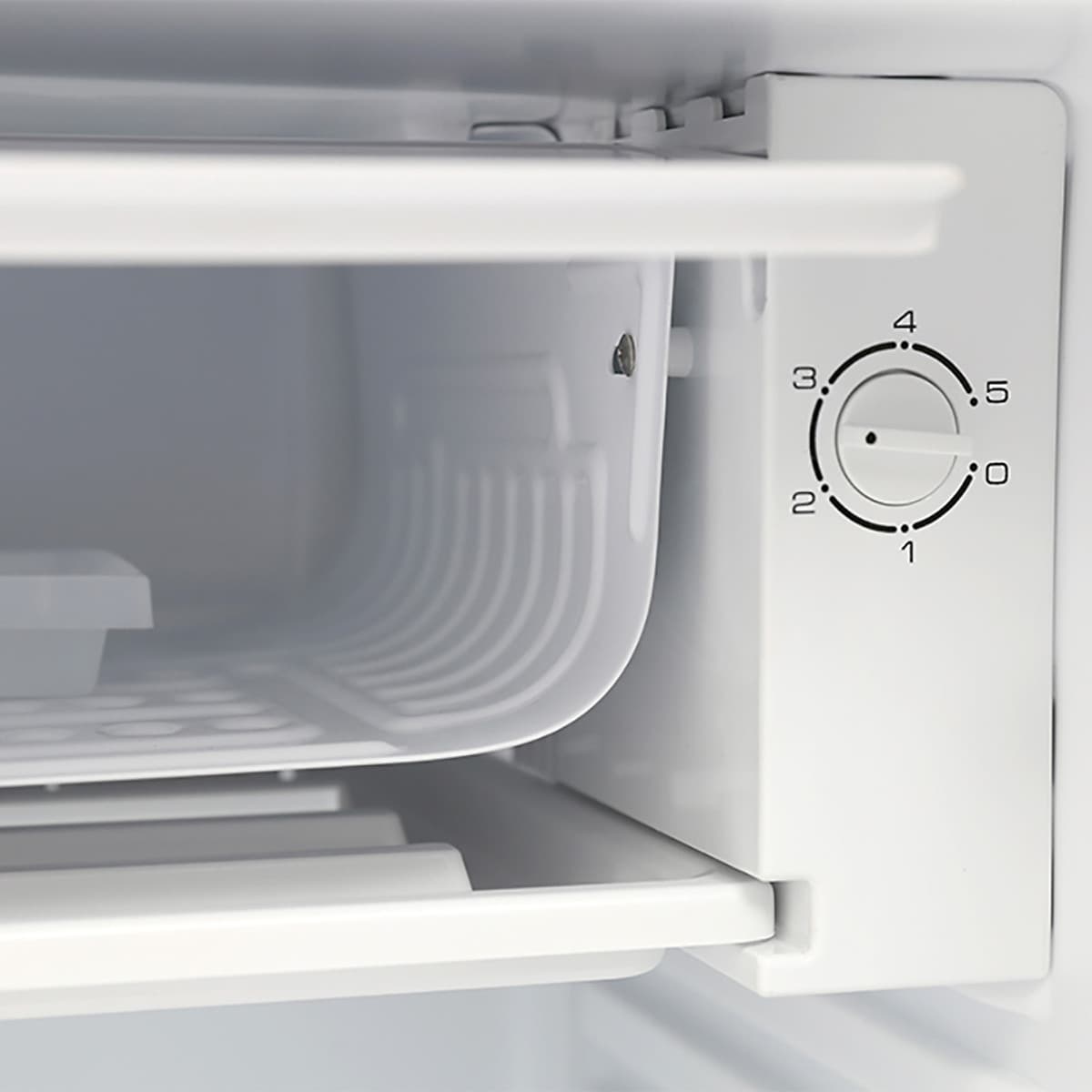 Tủ lạnh Beko 90 lít RS9050P