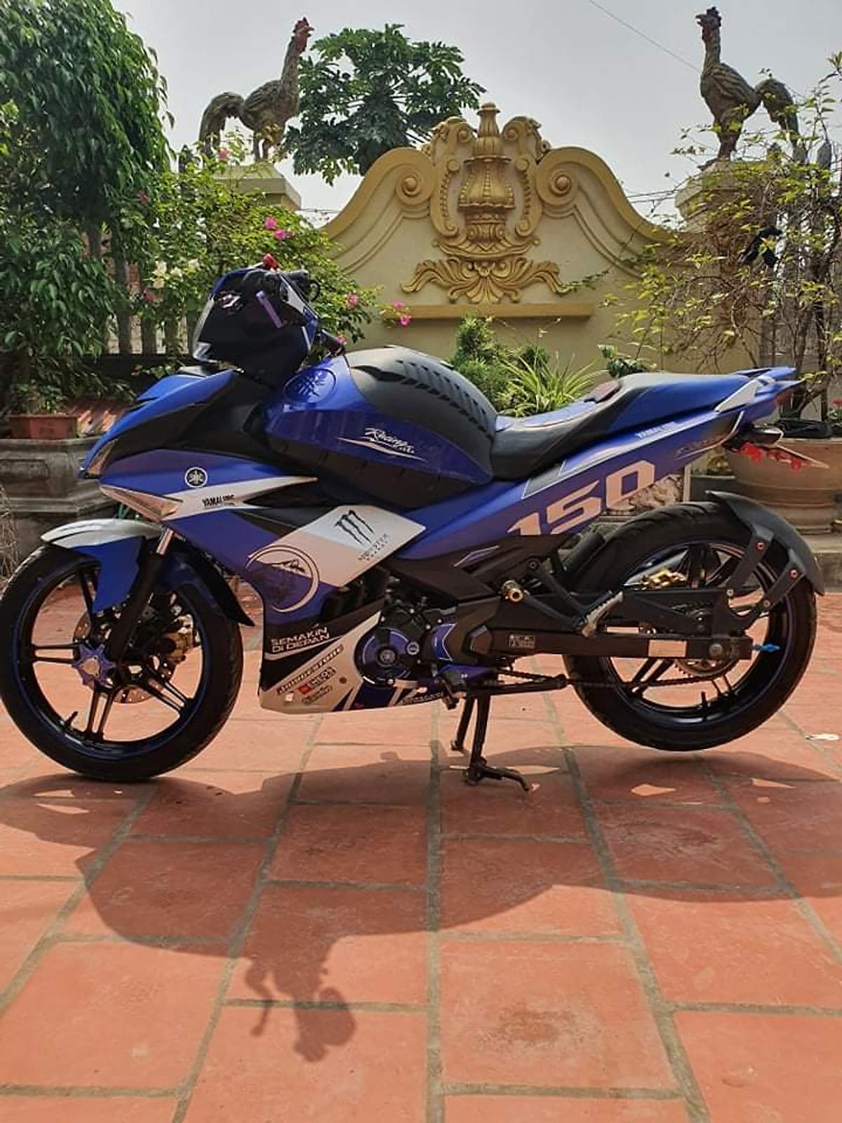 THÙNG ĐỰNG ĐỒ CHO EXCITER 150 KIỂU MOTO PKL 