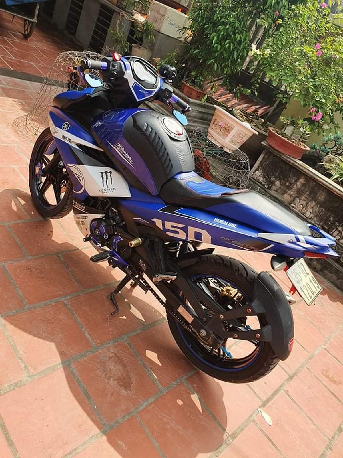 THÙNG ĐỰNG ĐỒ CHO EXCITER 150 KIỂU MOTO PKL 