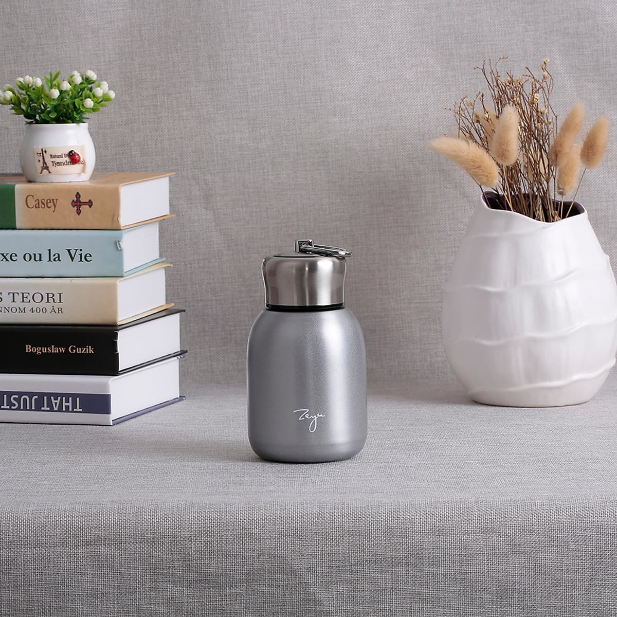 Bình Nước Giữ Nhiệt Có Móc Treo (300ml)