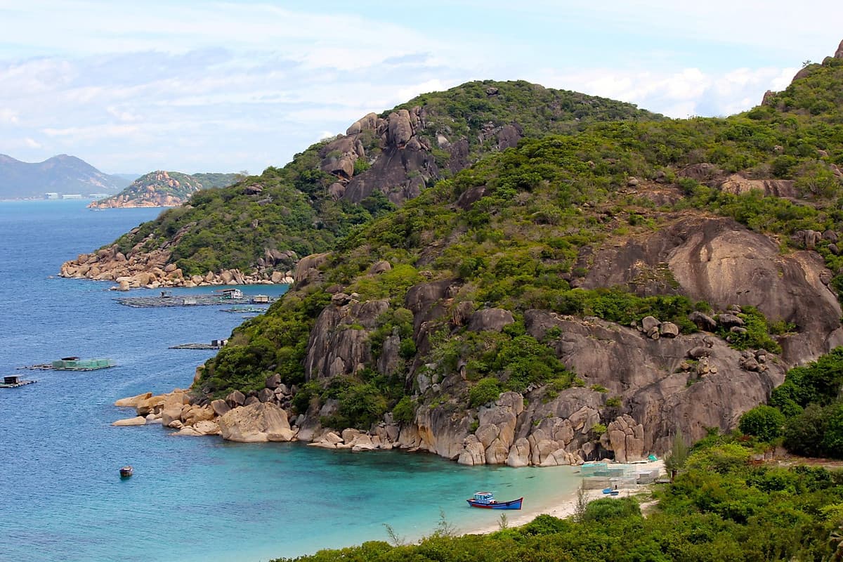 Tour Nha Trang - Bình Ba 3 Ngày 2 Đêm