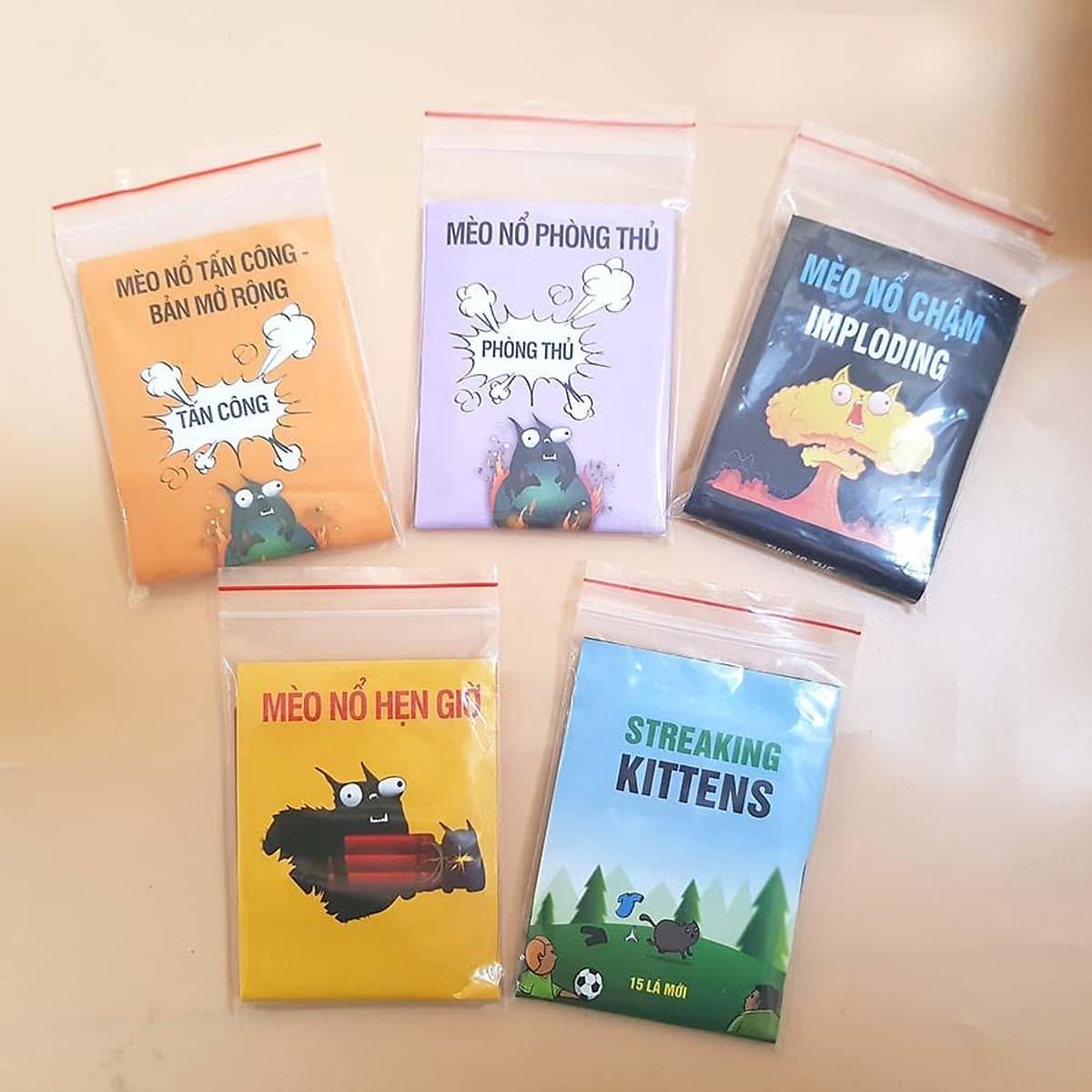 Set Mèo Nổ Kinh Điển: Combo Mèo Nổ Exploding Kittens Đen + 05 Bản Mở Rộng