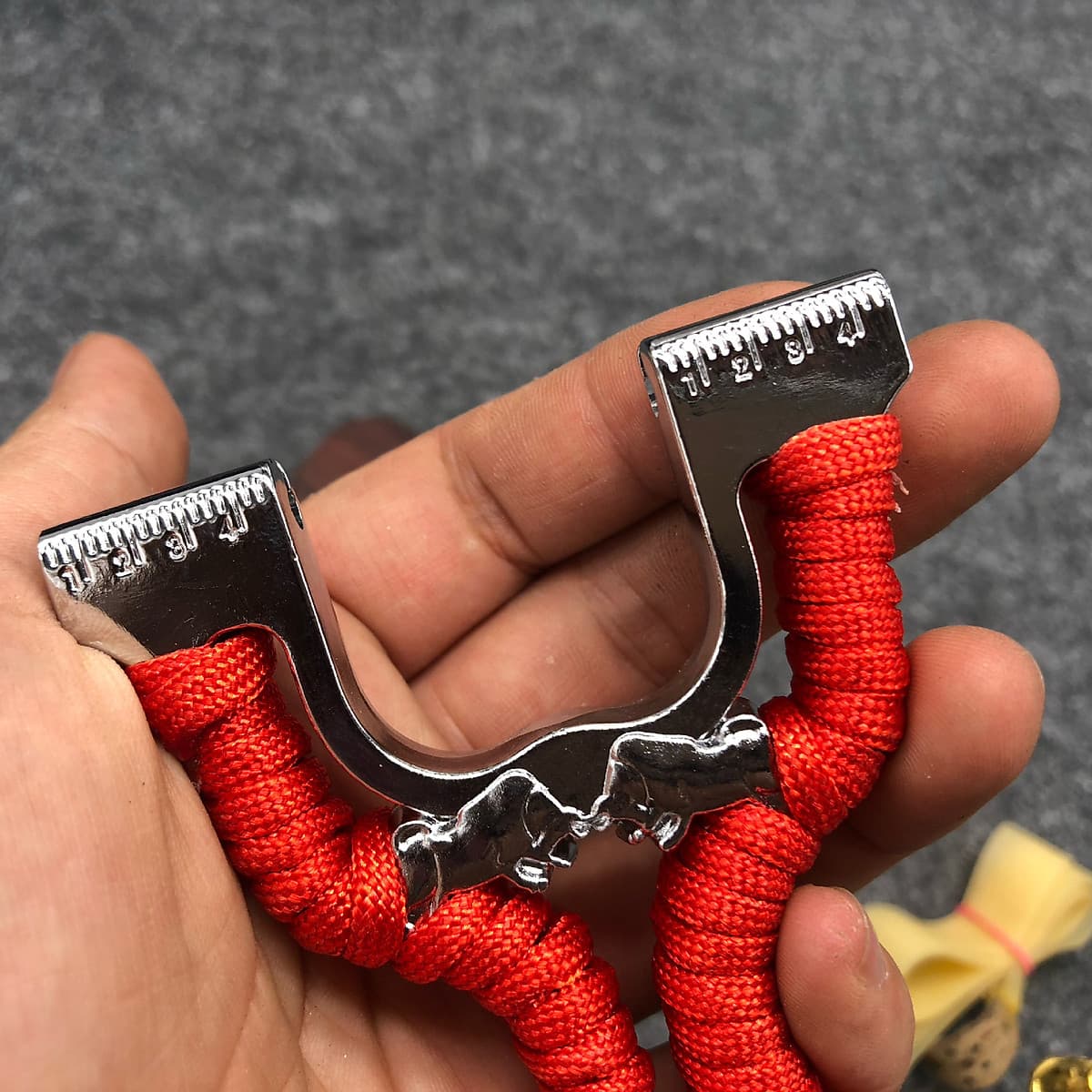Ná (súng) cao su bò húc kèm 3 bộ dây 1mm 2 lớp (đỏ)