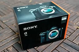 Máy Ảnh Sony Alpha A7 Mark II Body - Hàng chính hãng