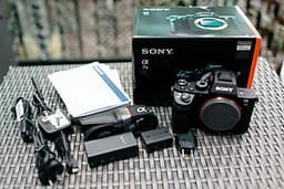 Máy Ảnh Sony Alpha A7 Mark II Body - Hàng chính hãng