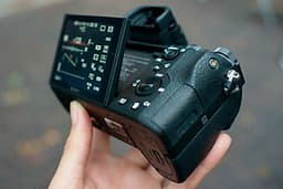 Máy Ảnh Sony Alpha A7 Mark II Body - Hàng chính hãng