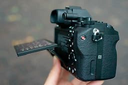 Máy Ảnh Sony Alpha A7 Mark II Body - Hàng chính hãng