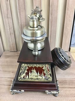MẪU ĐIỆN THOẠI BÀN TÂN CỔ ĐIỂN  PHÍM DÙNG QUAY TAY (NGHE GỌI  DÙNG SIM DI ĐỘNG)