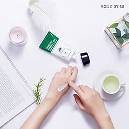 Kem Chống Nắng Dành Cho Da Dầu Mụn, Nhạy Cảm Some By Mi Trucica Mineral 100 Calming Suncream SPF50+/PA+++ 50ml