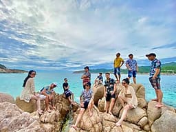 Tour Đảo Bình Hưng 1 Ngày ( Đi Cano) từ Nha Trang