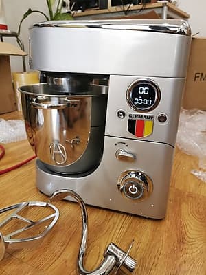 Máy trôn bột đánh bột đánh bột cao cấp nhôm nguyên khối âu 7L CÔNG SUẤT 1500W 