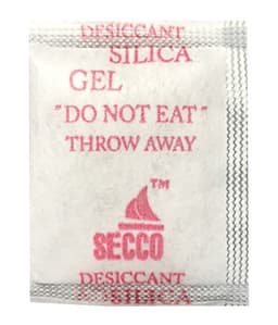 Túi hút ẩm Secco silica gel 2gr (bảo quản máy ảnh/máy quay) - 1kg (500 túi) - Chính hãng - Vải trắng - Chữ to đỏ logo 2 mặt