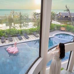 [Combo Tết Âm Lịch] 3N2Đ The May Beach Hotel 3* Phú Quốc + Vé Máy Bay Từ HCM, Bữa Sáng, Hồ Bơi, Bãi Biển Riêng Dành Cho 01 Người, Khởi Hành Mùng 2, 3, 4 Tết