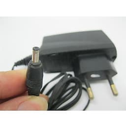 Adapter sạc chuôi lớn cho điện thoại Nokia