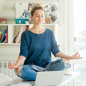 Unica - Combo Khóa Học Yoga Online Cơ Bản + Yoga Giảm Eo Giữ Dáng