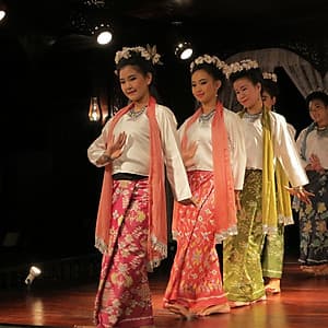 Vé Ăn Tối Khantoke Ở Old Chiang Mai Cultural Center, Thái Lan