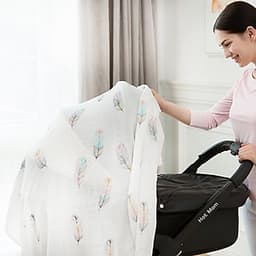 Khăn Tắm Em Bé, Khăn Sợi Tre Kháng Khuẩn Siêu Mềm -Tặng Khẩu Trang (Màu ngẫu nhiên)