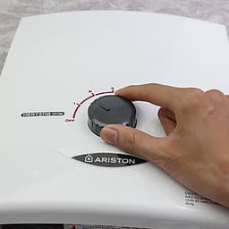 Máy Nước Nóng Ariston SB35E-VN (3500W)