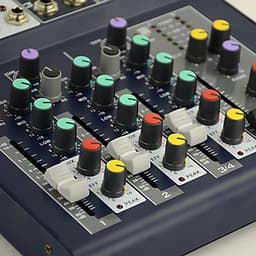 Mixer F4 USB Hát Karaoke Thu âm 