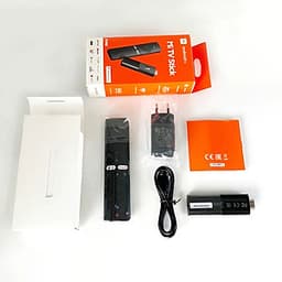 Android TV Box Xiaomi Mi TV Stick tìm kiếm bằng giọng nói, hỗ trợ tiếng việt - Hàng Chính Hãng