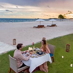 Gói 3N2Đ Fusion Resort 5* Phú Quốc - Villa 01 Phòng Ngủ Hồ Bơi Riêng, Buffet Sáng, Tặng Gói Spa, Tặng Voucher Ăn Uống 1 Triệu Trong Tuần, Đón Tiễn Sân Bay, Dành Cho 02 Người Lớn & 02 Trẻ Em Dưới 12 Tuổi