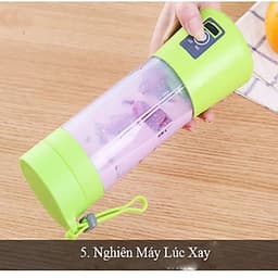 Máy Xay Sinh Tố Mini Cầm Tay 6 Lưỡi (Giao Màu Ngẫu Nhiên) + Tặng 2 Bàn Chải Đánh Răng