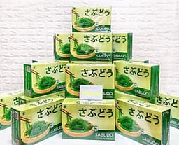 Rong Nho Biển Khô (Tách Nước) Sabudo Nhật Bản Hộp 12 Gói [ Tặng 12 gói sốt mè rang KEWPIE]