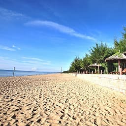 [2021] Golden Coast Resort & Spa 4* Phan Thiết - Gói Ăn 03 Bữa, Hồ Bơi, Bãi Biển Riêng, Gần Kê Gà, Nhiều Ưu Đãi Hấp Dẫn