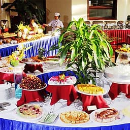 [2021] Golden Coast Resort & Spa 4* Phan Thiết - Gói Ăn 03 Bữa, Hồ Bơi, Bãi Biển Riêng, Gần Kê Gà, Nhiều Ưu Đãi Hấp Dẫn