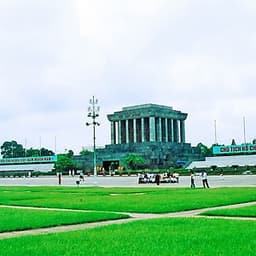 City Tour Hà Nội 01 Ngày: Lăng Bác - Hoàng Thành Thăng Long - Văn Miếu - Chùa Trấn Quốc - Hồ Hoàn Kiếm, Khởi Hành Hàng Ngày
