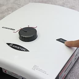 Máy Nước Nóng Ariston SB35E-VN (3500W)