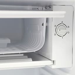 Tủ lạnh Beko 90 lít RS9050P