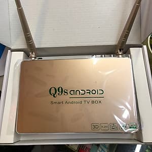 Android Tivi Box Ultra HD Q9s New Thân Vàng 