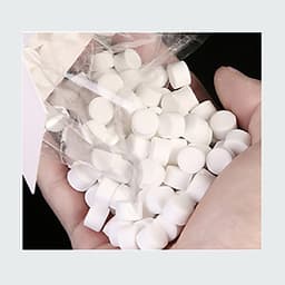 Hộp 84 Viên Sủi Bọt Khử Trùng Nhật Bản Đa Năng - Dùng Vệ Sinh Nhà Cửa, Dùng Làm Nước Lau Nhà, Nước Lau Kính, Nước Lau Nhà Bếp Siêu Sạch Và Tiện Lợi Công Nghệ Tiên Tiến Dạng Nén Thế Hệ 2 Tiết Kiệm Chi Phí - Hàng Chính Hãng