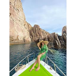 Tour Đảo Bình Hưng 1 Ngày ( Đi Cano) từ Nha Trang