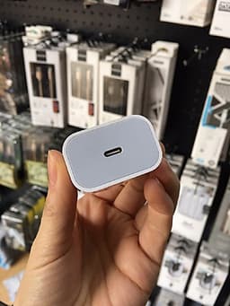 Củ sạc nhanh 18W SENDEM C15 cổng USB Type C hỗ trợ PD Super Chager cho điện thoại iPhone 11, iPhone 11 Pro, iPhone 11 Pro Max, iPad, Macbook - Hàng chính hãng