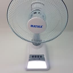 Quạt tích điện Matika 18W nhỏ gọn, thích hợp nhiều không gian màu trắng xám MTK-6312