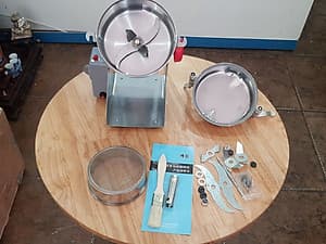 Máy xay nguyên liệu khô 800g CMB-08B