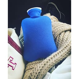 Túi chườm nóng lạnh Fashy Đức dòng bọc lông cừu phù hợp cho người lớn