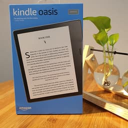 Máy đọc sách Kindle Oasis 3 - Bản Mỹ - Hàng nhập khẩu